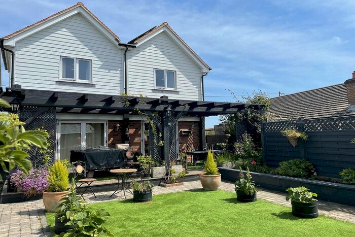 3 Bedroom Detached House For Sale In Old Beams Yard, Brenzett, Romney Marsh, TN29