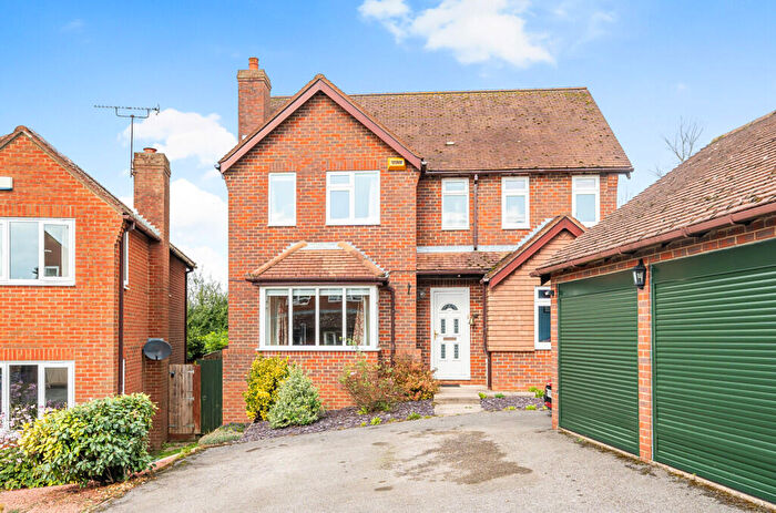 4 Bedroom Detached House For Sale In Elmers Meadow, North Marston, Buckingham, MK18