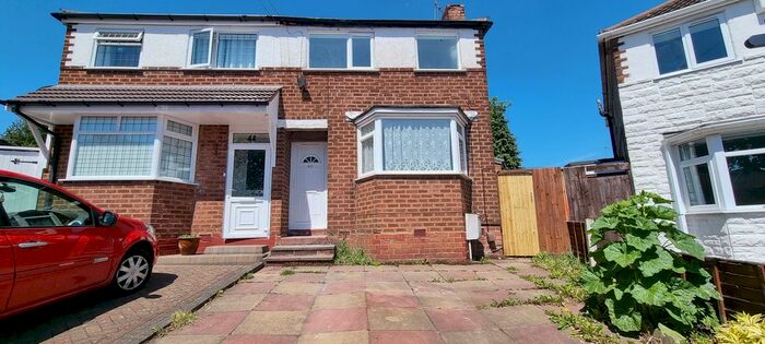 2 Bedroom Property To Rent In Cavandale Avenue, Great Barr, Birmingham, B44