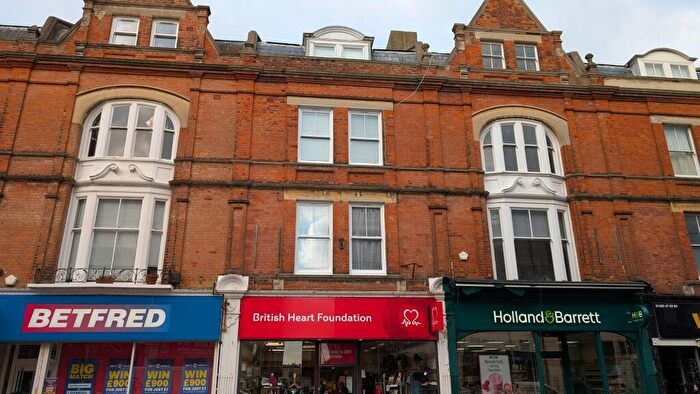 3 Bedroom Flat To Rent In Sandgate Road, Folkestone, CT20
