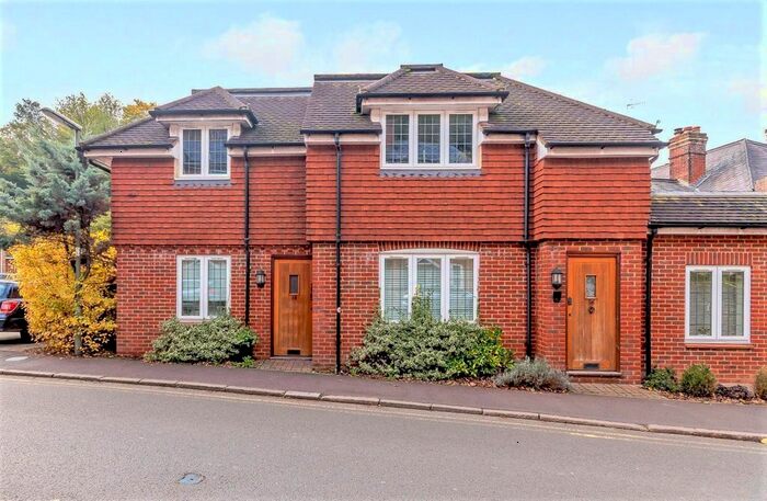 1 Bedroom Maisonette To Rent In Brighton Road, Godalming, Surrey, GU7
