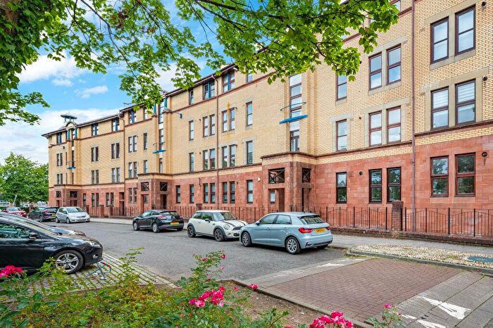 2 Bedroom Apartment To Rent In St. Ninian Terrace, Glasgow, G5