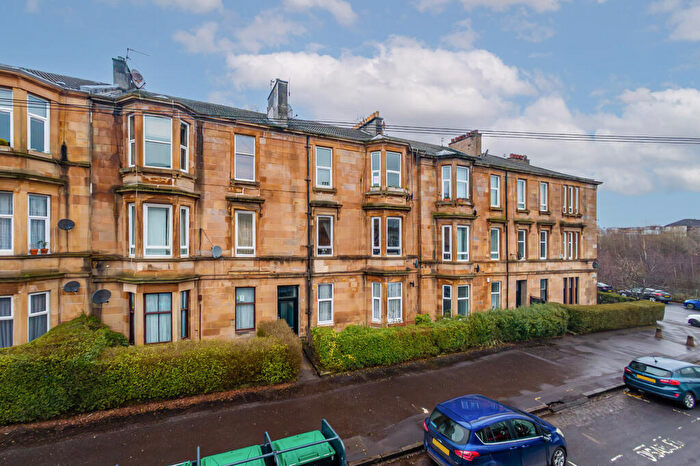 2 Bedroom Apartment To Rent In Leven Street, Glasgow, Glasgow City, G41
