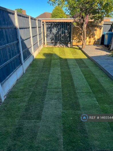 3 Bedroom Terraced House To Rent In Tweed Grove, Hull, HU8