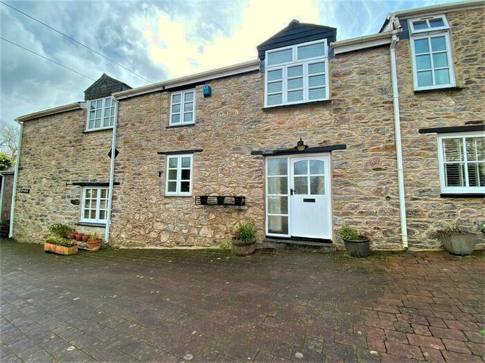 2 Bedroom Barn Conversion To Rent In Yealmpton, Devon, PL8