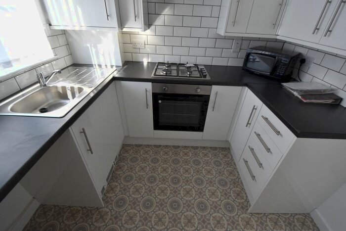 2 Bedroom Semi-Detached House To Rent In Clough Close, Middlesbrough, TS1