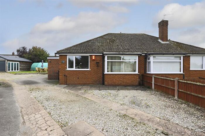 2 Bedroom Semi-Detached Bungalow For Sale In New Avenue, Draycott, ST11
