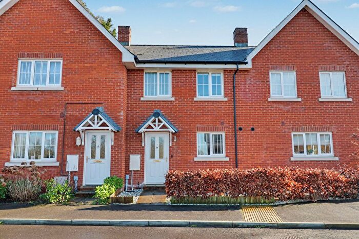 3 Bedroom Terraced House For Sale In Mead Lane, Horton Heath, SO50