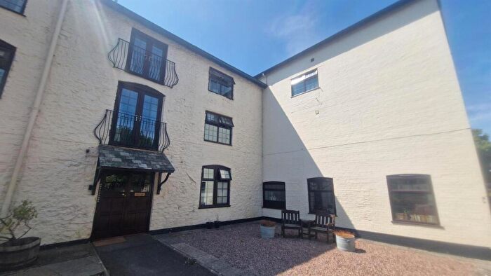 2 Bedroom Apartment To Rent In Culmstock, Cullompton, EX15