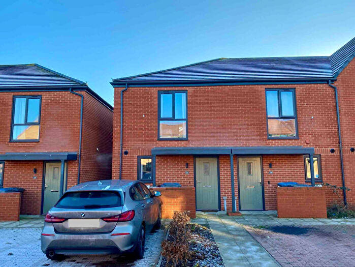 2 Bedroom End Of Terrace House For Sale In Rues Farm Road, IP11