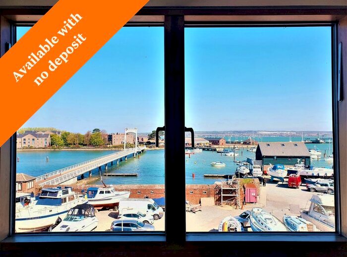 2 Bedroom Flat To Rent In Weevil Lane, Gosport, PO12