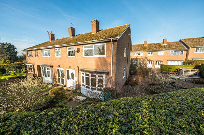 3 Bedroom End Of Terrace House For Sale In Pinfold Close, North Luffenham, LE15