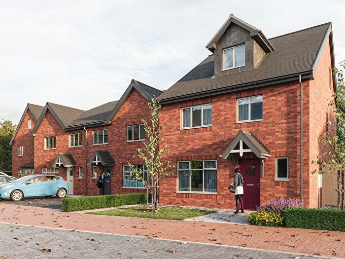 5 Bedroom Detached House For Sale In Rookery Road, Wolverhampton, WV4