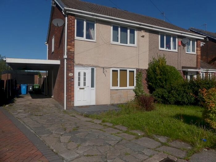 3 Bedroom Semi-Detached House To Rent In Devonport Crescent, Royton, Oldham, OL2