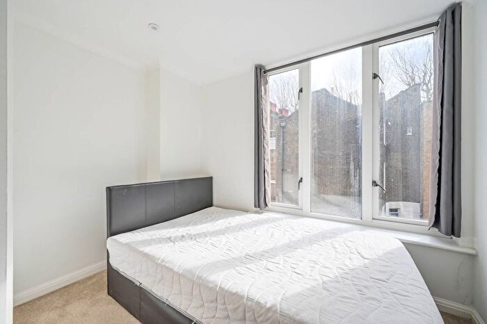 2 Bedroom Maisonette To Rent In Knighten Street, Wapping, London, E1W