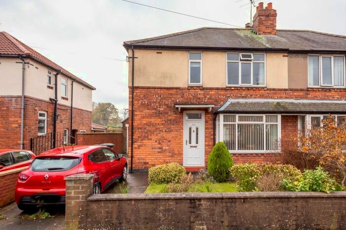 3 Bedroom Semi-Detached House To Rent In Tang Hall Lane, York, YO31