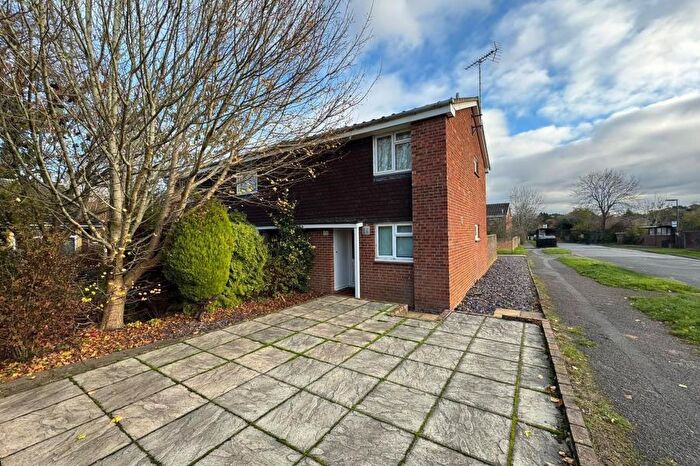 2 Bedroom Terraced House To Rent In Goldsworth Park, Woking, Surrey, GU21