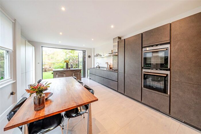 5 Bedroom End Terrace House For Sale In Princes Avenue, London, N22