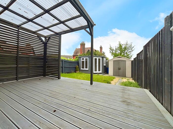 1 Bedroom Flat To Rent In Edghill Road, Portslade, BN41