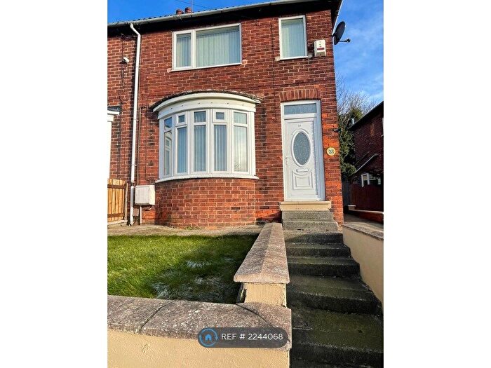 2 Bedroom Semi-Detached House To Rent In Brentford Road, Stockton-On-Tees, TS20