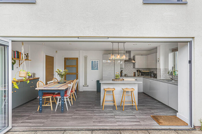 3 Bedroom End Of Terrace House For Sale In Chantenay Close, Bicester, OX27