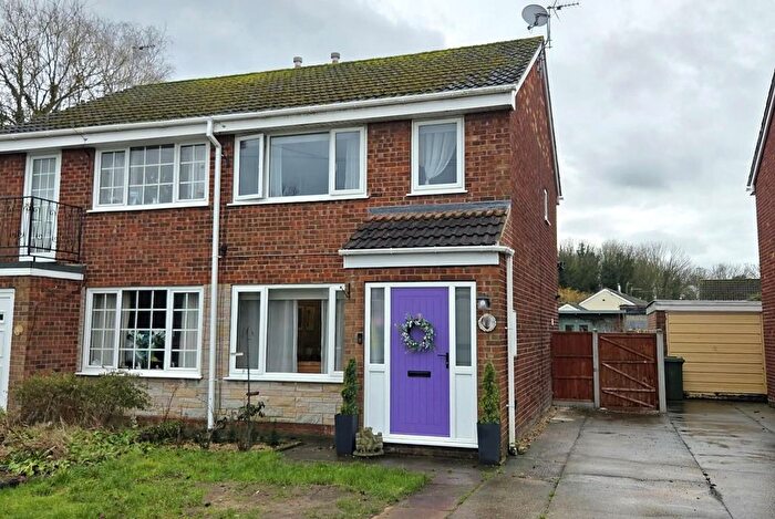 3 Bedroom Semi Detached House For Sale In River View, Hook, Goole, DN14