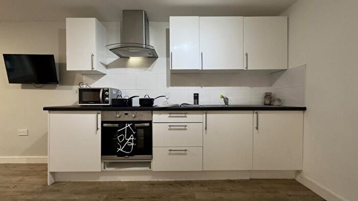 1 Bedroom Flat To Rent In Groves Street, Liverpool, L7