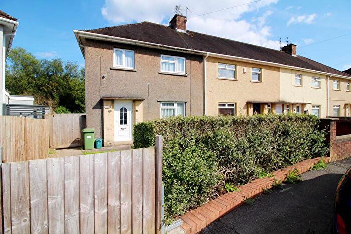 3 Bedroom End Of Terrace House For Sale In Hawthorn Crescent, Hawthorn, Pontypridd, CF37