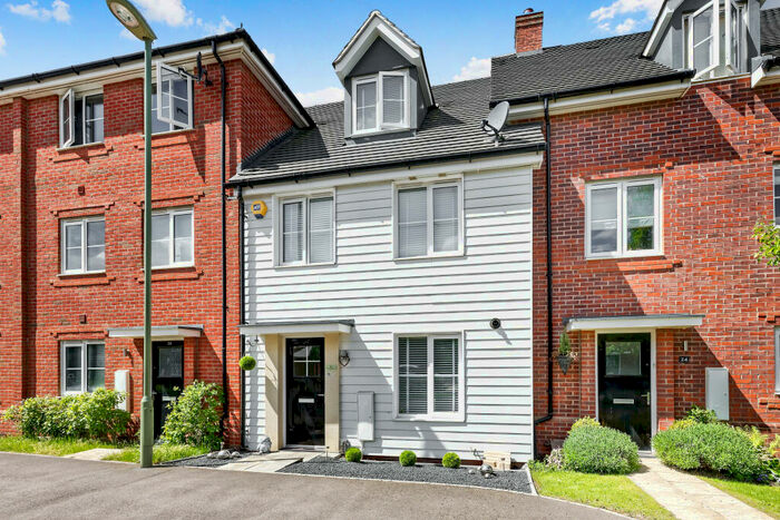 3 Bedroom Terraced House To Rent In Jubilee Drive, Church Crookham, Fleet, GU52