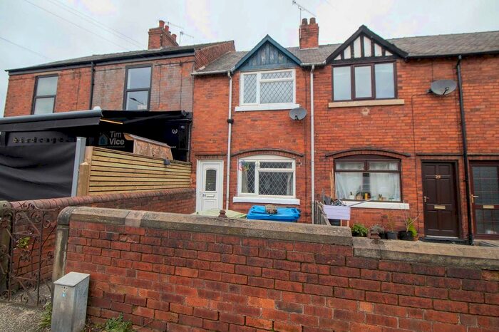 2 Bedroom Terraced House To Rent In Derby Road, Chesterfield, S40