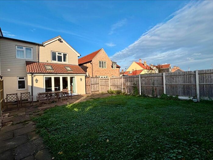 4 Bedroom Detached House To Rent In Mildenhall Road, Fordham, CB7