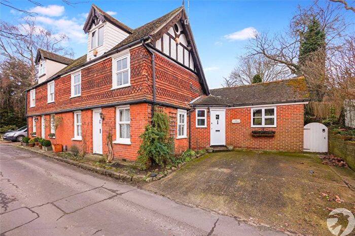 4 Bedroom Semi-Detached House For Sale In Sutton Street, Bearsted, Maidstone, Kent, ME14
