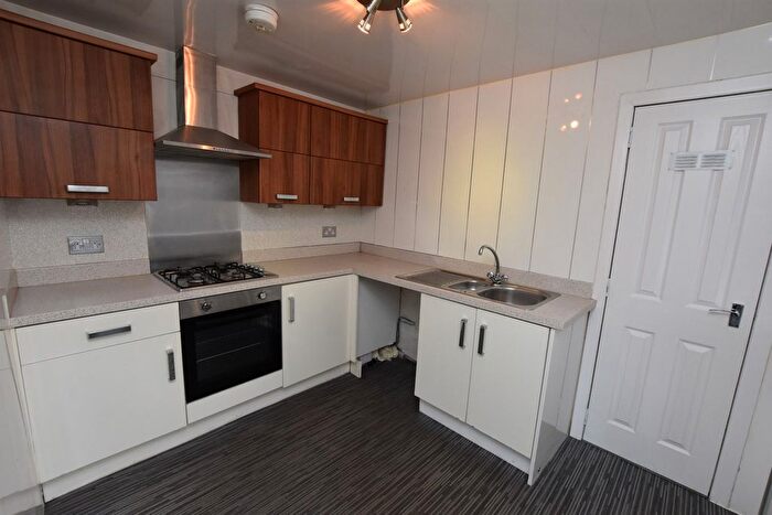 1 Bedroom Flat To Rent In Wellgate Street, Larkhall, ML9