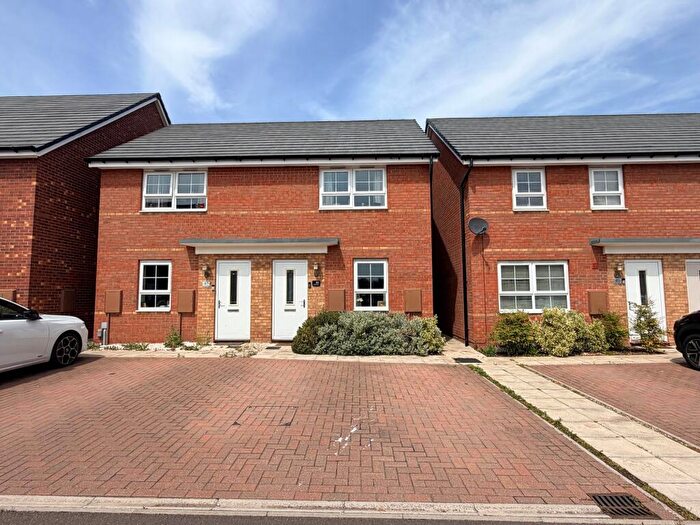 2 Bedroom Semi-Detached House For Sale In Fleece Lane, Nuneaton, CV11