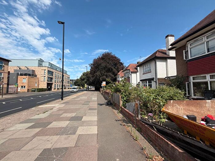 7 Bedroom Semi Detached House To Rent In Staines Road, Hounslow, TW3