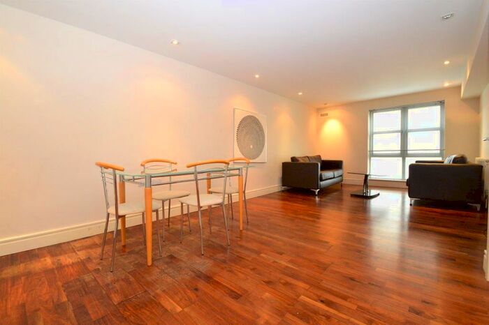 2 Bedroom Apartment To Rent In Elizabeth Mews, Kay Street, E2