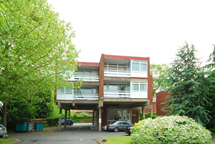 1 Bedroom Flat To Rent In Caroline Court, Stanmore, HA7