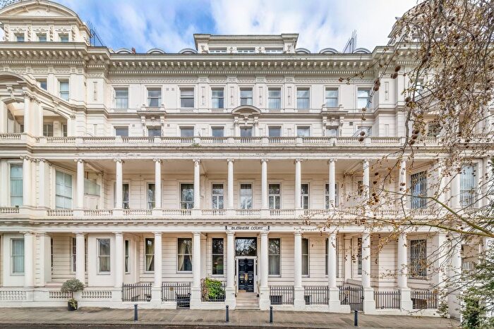 4 Bedroom Flat For Sale In Blenheim Court, Lancaster Gate, London, W2