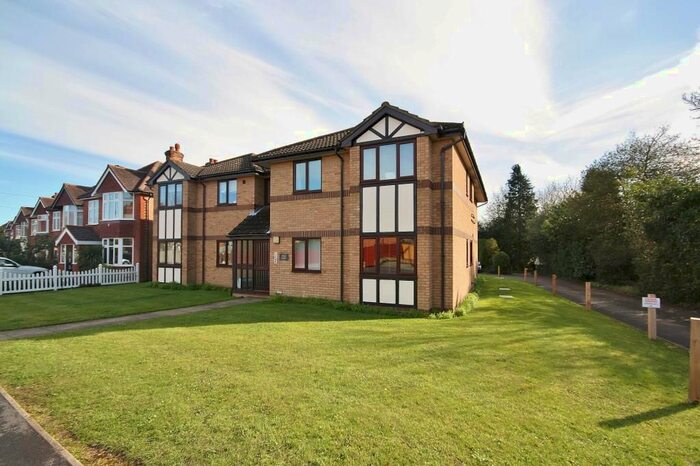 1 Bedroom Flat To Rent In Grange Road, Guildford, Surrey, GU2