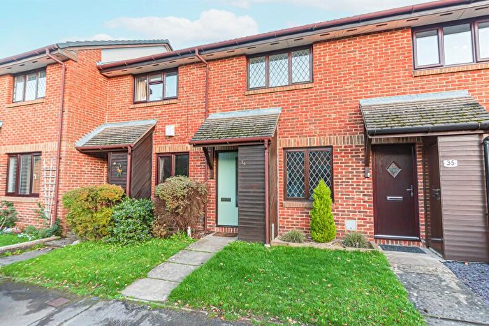 2 Bedroom Terraced House To Rent In Marigold Close, Crowthorne, RG45
