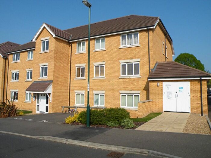 2 Bedroom Apartment To Rent In Fellowes Road, Peterborough, Cambridgeshire, PE2