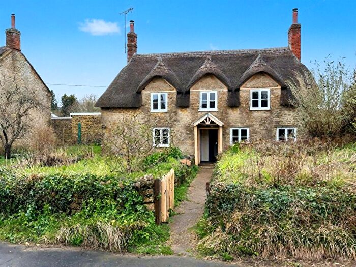 3 Bedroom Detached House For Sale In Castle Mill Lane, Nettlecombe, Bridport, DT6