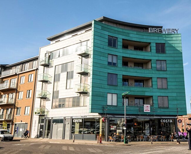 2 Bedroom Apartment To Rent In Brewery Square, Dorchester, DT1
