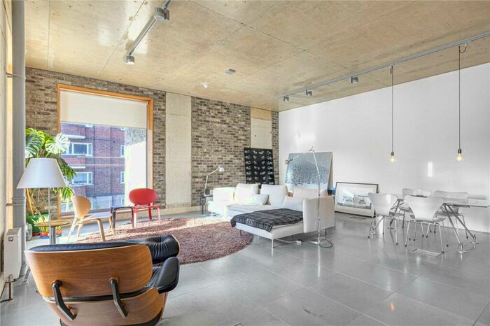 2 Bedroom Apartment To Rent In Orsman Road, Hoxton, London, N1