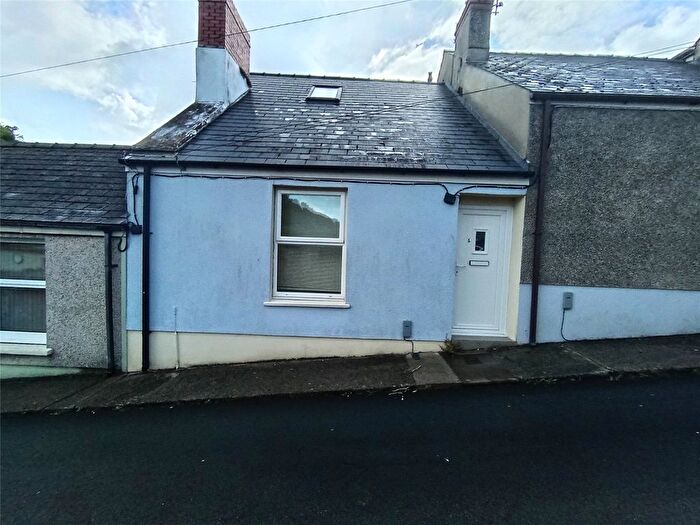3 Bedroom Terraced House To Rent In Thomas Street, Pembroke, Pembrokeshire, SA71