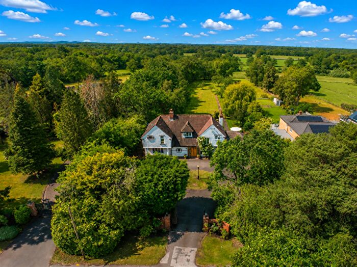 4 Bedroom Detached House For Sale In Broad Lane, Tanworth-In-Arden, B94