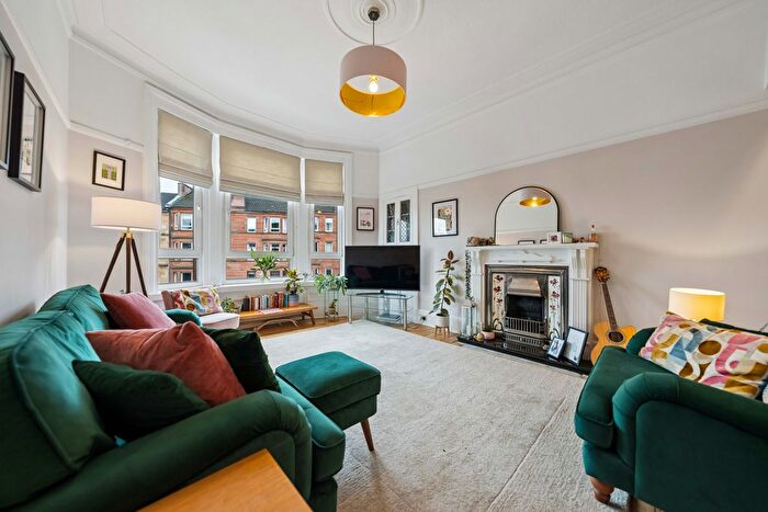 1 Bedroom Flat For Sale In Carmunnock Road, Flat /, Mount Florida, Glasgow, G44