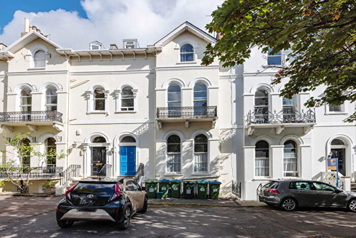 1 Bedroom Apartment For Sale In St. Georges Road, Town Centre, Cheltenham, GL50