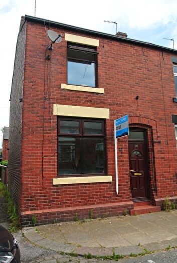 2 Bedroom End Of Terrace House To Rent In Viking Street, Rochdale, OL11