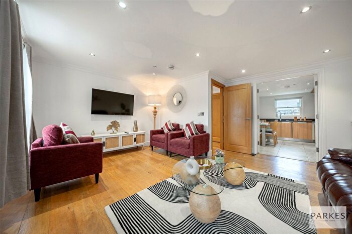 3 Bedroom Flat To Rent In Chilworth Street, London, W2